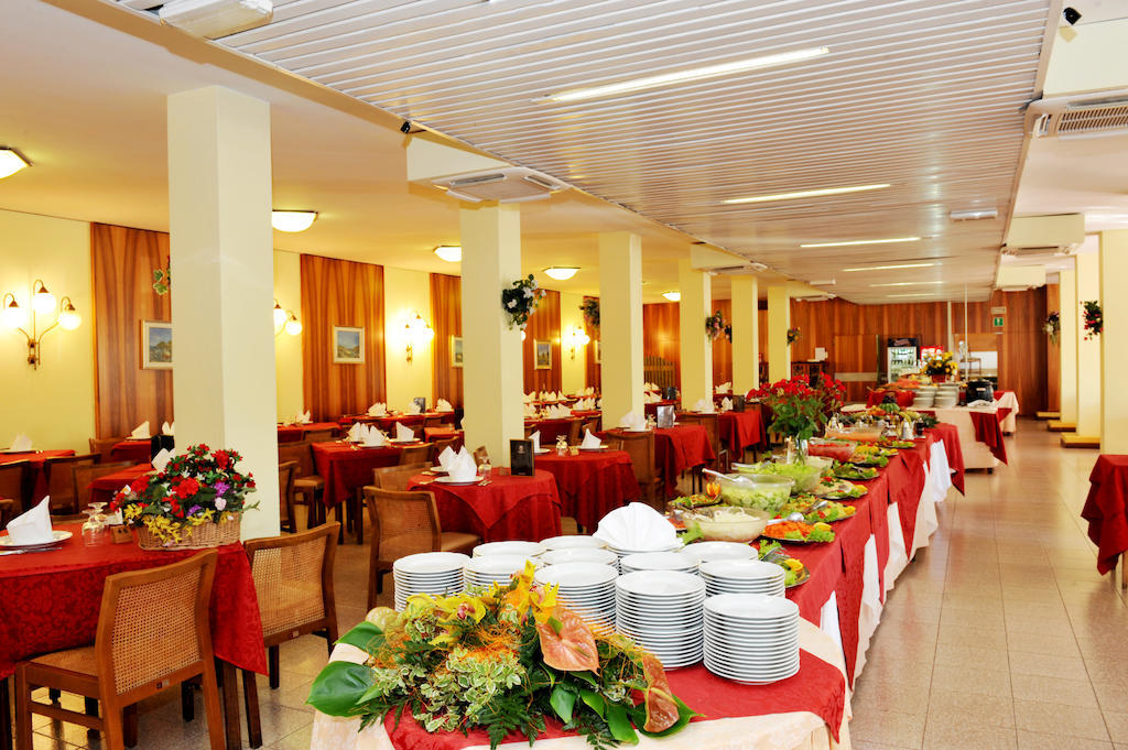 Palme & Hotel